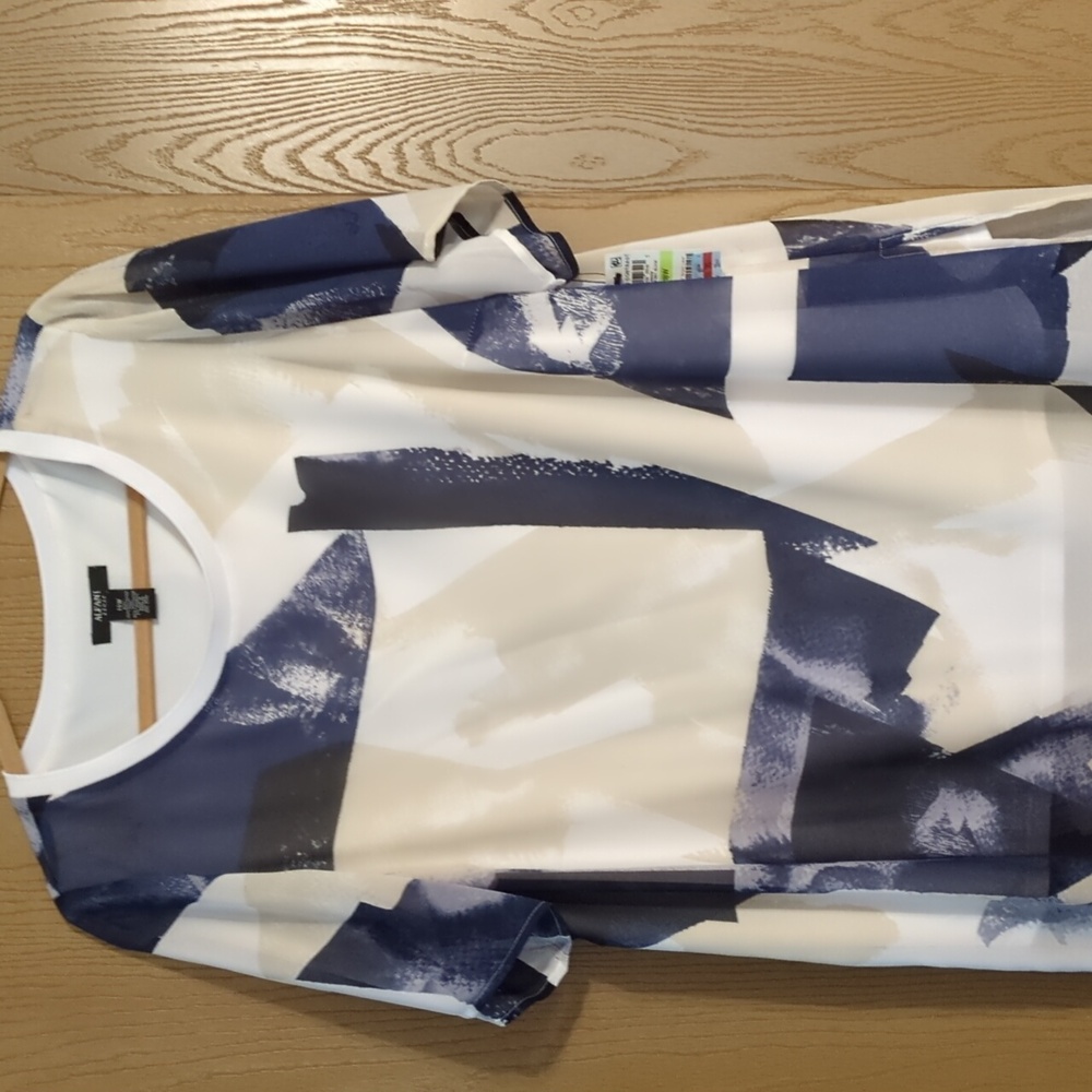 Alfani woman 18W tunic new